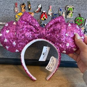 NWT Disney Pink Purple Fuchsia Sequin white heart polka dots Minnie Mouse Ears